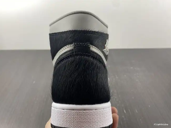DZ2523-001 1 Air Twist 2.0 OG WMNS Jordan High 0511